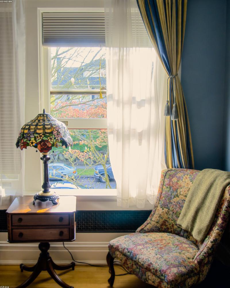 Elegant Marble Chair V10