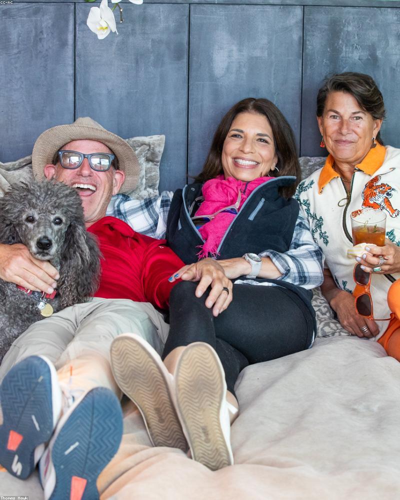 Minimalist Velvet Bed V11