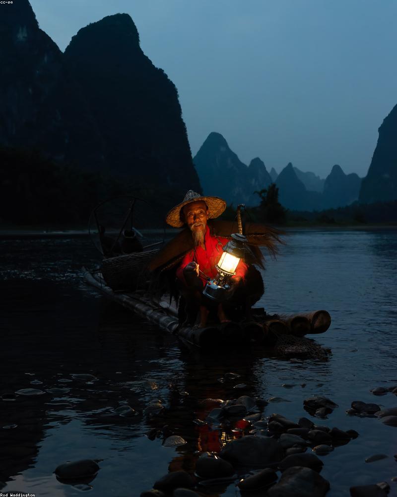 Minimalist Linen Lamp V4